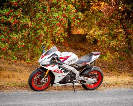 Априлия RSV4, объемом двигателя 1.1 л и пробегом 0 тыс. км за 25000 $, фото 2 на Automoto.ua