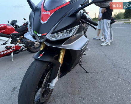 Сірий Априлія RSV4, об'ємом двигуна 1 л та пробігом 3 тис. км за 17900 $, фото 1 на Automoto.ua