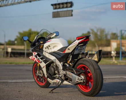 Сірий Априлія RSV4, об'ємом двигуна 1.1 л та пробігом 17 тис. км за 25000 $, фото 9 на Automoto.ua