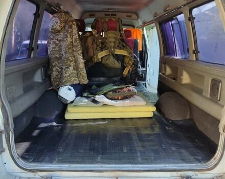 Белый Азия Топик, объемом двигателя 2.7 л и пробегом 500 тыс. км за 1200 $, фото 9 на Automoto.ua