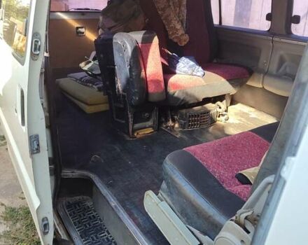 Белый Азия Топик, объемом двигателя 2.7 л и пробегом 500 тыс. км за 1200 $, фото 13 на Automoto.ua