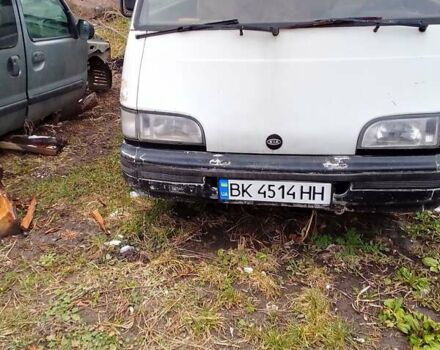 Белый Азия Топик, объемом двигателя 2.7 л и пробегом 111 тыс. км за 2200 $, фото 1 на Automoto.ua