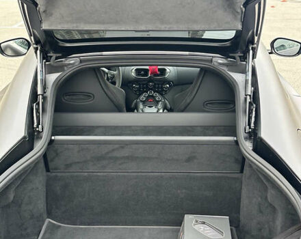 Черный Астон Мартин Вантаж, объемом двигателя 4 л и пробегом 32 тыс. км за 140000 $, фото 10 на Automoto.ua