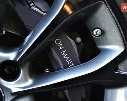 Жовтий Астон Мартін Вантаж, об'ємом двигуна 4 л та пробігом 4 тис. км за 140000 $, фото 30 на Automoto.ua