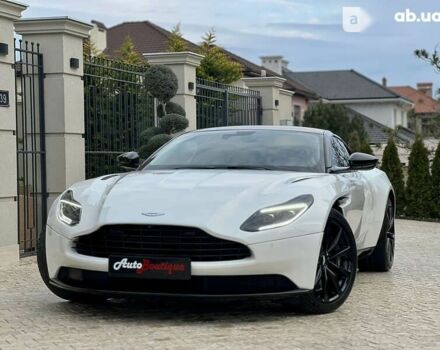 Астон Мартин DB11, объемом двигателя 4 л и пробегом 33 тыс. км за 175000 $, фото 4 на Automoto.ua