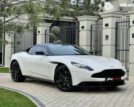 Астон Мартін DB11, об'ємом двигуна 4 л та пробігом 33 тис. км за 175000 $, фото 26 на Automoto.ua