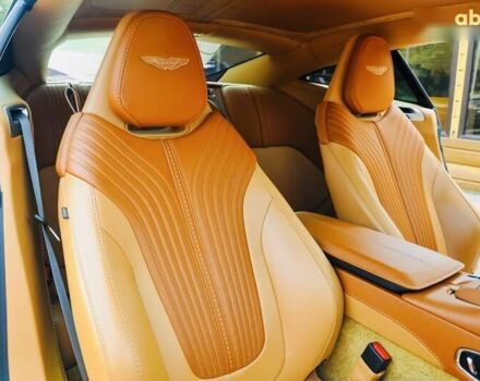 Астон Мартин DB11, объемом двигателя 4 л и пробегом 20 тыс. км за 114999 $, фото 26 на Automoto.ua