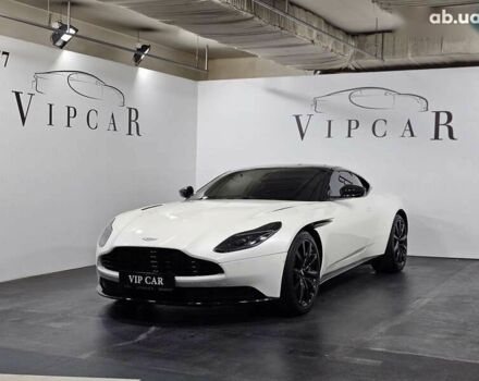 Астон Мартин DB11, объемом двигателя 4 л и пробегом 36 тыс. км за 108999 $, фото 3 на Automoto.ua
