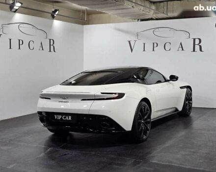 Астон Мартин DB11, объемом двигателя 4 л и пробегом 36 тыс. км за 108999 $, фото 8 на Automoto.ua