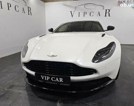 Астон Мартин DB11, объемом двигателя 4 л и пробегом 36 тыс. км за 108999 $, фото 4 на Automoto.ua