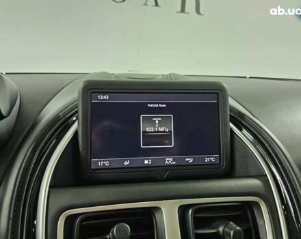 Астон Мартин DB11, объемом двигателя 4 л и пробегом 36 тыс. км за 108999 $, фото 27 на Automoto.ua