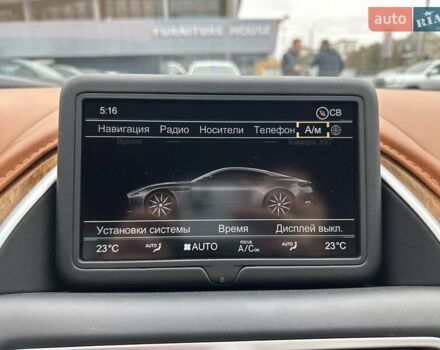 Серый Астон Мартин DB11, объемом двигателя 3.98 л и пробегом 20 тыс. км за 114999 $, фото 43 на Automoto.ua
