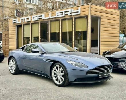 Серый Астон Мартин DB11, объемом двигателя 3.98 л и пробегом 20 тыс. км за 114999 $, фото 4 на Automoto.ua