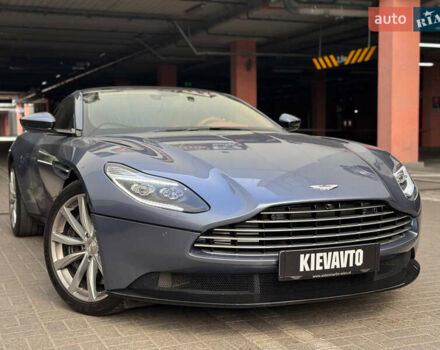 Серый Астон Мартин DB11, объемом двигателя 4 л и пробегом 27 тыс. км за 120000 $, фото 4 на Automoto.ua