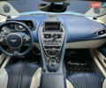 Синий Астон Мартин DB11, объемом двигателя 5.2 л и пробегом 20 тыс. км за 140000 $, фото 26 на Automoto.ua