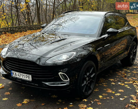 Черный Астон Мартин DBX, объемом двигателя 3.98 л и пробегом 63 тыс. км за 129900 $, фото 1 на Automoto.ua