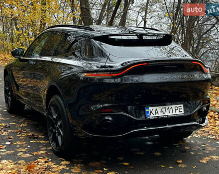 Черный Астон Мартин DBX, объемом двигателя 3.98 л и пробегом 63 тыс. км за 132000 $, фото 5 на Automoto.ua