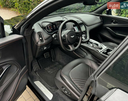 Астон Мартин DBX 2021 в Киеве на Automoto.ua Черный Астон Мартин DBX, объемом двигателя 3.98 л и пробегом 61 тыс. км за 135000 $, фото 7 на Automoto.ua