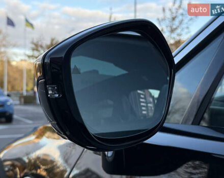 Черный Астон Мартин DBX, объемом двигателя 3.98 л и пробегом 2 тыс. км за 184999 $, фото 16 на Automoto.ua