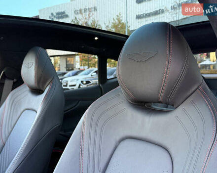 Черный Астон Мартин DBX, объемом двигателя 3.98 л и пробегом 2 тыс. км за 184999 $, фото 23 на Automoto.ua