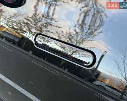 Черный Астон Мартин DBX, объемом двигателя 3.98 л и пробегом 2 тыс. км за 184999 $, фото 15 на Automoto.ua