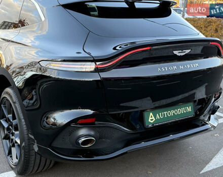 Черный Астон Мартин DBX, объемом двигателя 3.98 л и пробегом 2 тыс. км за 184999 $, фото 14 на Automoto.ua