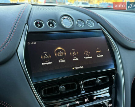 Черный Астон Мартин DBX, объемом двигателя 3.98 л и пробегом 2 тыс. км за 184999 $, фото 40 на Automoto.ua