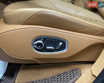 Астон Мартин DBX 2021 в Харькове на Automoto.ua Серый Астон Мартин DBX, объемом двигателя 3.98 л и пробегом 31 тыс. км за 163000 $, фото 25 на Automoto.ua