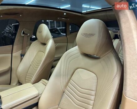 Астон Мартин DBX 2021 в Харькове на Automoto.ua Серый Астон Мартин DBX, объемом двигателя 3.98 л и пробегом 31 тыс. км за 163000 $, фото 22 на Automoto.ua