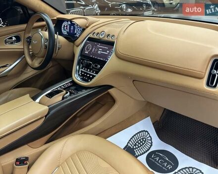 Астон Мартин DBX 2021 в Харькове на Automoto.ua Серый Астон Мартин DBX, объемом двигателя 3.98 л и пробегом 31 тыс. км за 163000 $, фото 40 на Automoto.ua