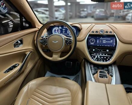 Астон Мартин DBX 2021 в Харькове на Automoto.ua Серый Астон Мартин DBX, объемом двигателя 3.98 л и пробегом 31 тыс. км за 163000 $, фото 13 на Automoto.ua