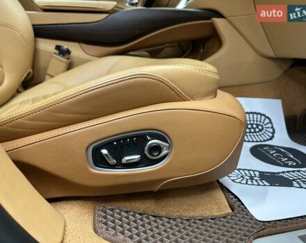 Астон Мартин DBX 2021 в Харькове на Automoto.ua Серый Астон Мартин DBX, объемом двигателя 3.98 л и пробегом 31 тыс. км за 163000 $, фото 37 на Automoto.ua