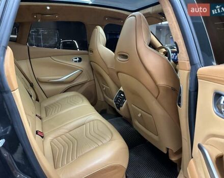 Астон Мартин DBX 2021 в Харькове на Automoto.ua Серый Астон Мартин DBX, объемом двигателя 3.98 л и пробегом 31 тыс. км за 163000 $, фото 31 на Automoto.ua