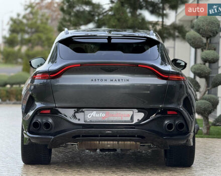 Серый Астон Мартин DBX 707, объемом двигателя 3.98 л и пробегом 11 тыс. км за 265000 $, фото 23 на Automoto.ua