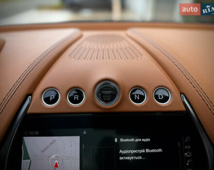 Серый Астон Мартин DBX 707, объемом двигателя 3.98 л и пробегом 11 тыс. км за 265000 $, фото 63 на Automoto.ua