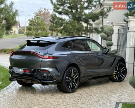 Серый Астон Мартин DBX 707, объемом двигателя 3.98 л и пробегом 11 тыс. км за 265000 $, фото 29 на Automoto.ua