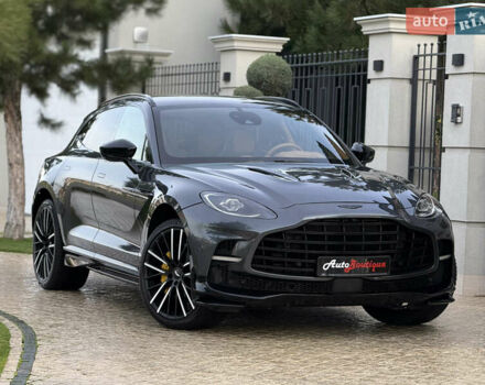 Серый Астон Мартин DBX 707, объемом двигателя 3.98 л и пробегом 11 тыс. км за 265000 $, фото 35 на Automoto.ua