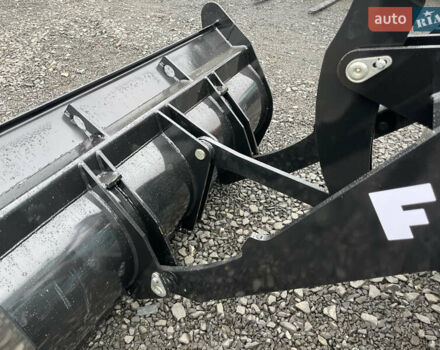 Зелений Атлас 100.1, об'ємом двигуна 2.5 л та пробігом 0 тис. км за 15500 $, фото 10 на Automoto.ua