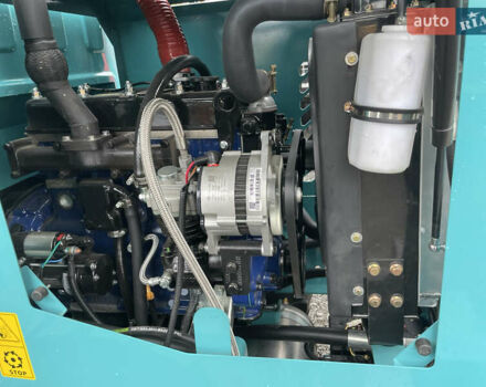 Зелений Атлас 100.1, об'ємом двигуна 2.5 л та пробігом 0 тис. км за 15500 $, фото 16 на Automoto.ua