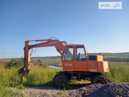 Атлас 1204 1990 у Сокинянах на Automoto.ua Червоний Атлас 1204, об'ємом двигуна 0 л та пробігом 0 тис. км за 10000 $, фото 1 на Automoto.ua