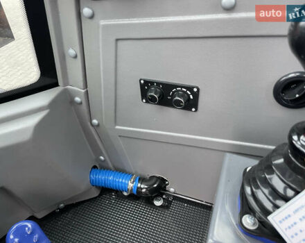 Червоний Атлас 3500, об'ємом двигуна 0 л та пробігом 1 тис. км за 31000 $, фото 19 на Automoto.ua