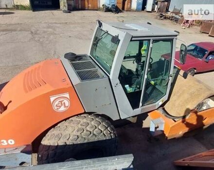 Желтый Атлас AW, объемом двигателя 4.5 л и пробегом 1 тыс. км за 41900 $, фото 2 на Automoto.ua