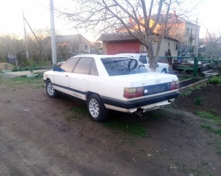 Белый Ауди 100, объемом двигателя 0 л и пробегом 350 тыс. км за 1300 $, фото 2 на Automoto.ua