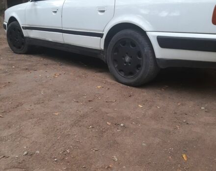 Белый Ауди 100, объемом двигателя 2.3 л и пробегом 200 тыс. км за 1509 $, фото 1 на Automoto.ua