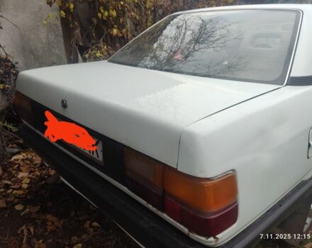 Белый Ауди 100, объемом двигателя 1.8 л и пробегом 380 тыс. км за 1300 $, фото 9 на Automoto.ua