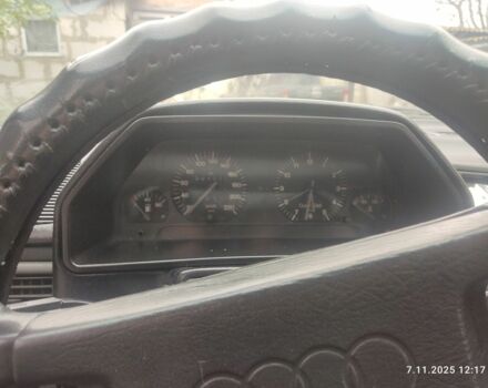 Белый Ауди 100, объемом двигателя 1.8 л и пробегом 380 тыс. км за 1300 $, фото 7 на Automoto.ua