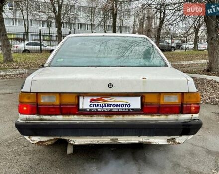 Белый Ауди 100, объемом двигателя 2 л и пробегом 249 тыс. км за 690 $, фото 15 на Automoto.ua