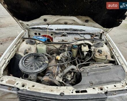 Белый Ауди 100, объемом двигателя 2 л и пробегом 249 тыс. км за 690 $, фото 28 на Automoto.ua