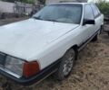 Белый Ауди 100, объемом двигателя 2 л и пробегом 400 тыс. км за 700 $, фото 7 на Automoto.ua