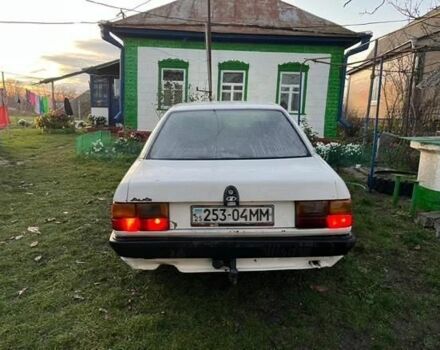 Белый Ауди 100, объемом двигателя 1.8 л и пробегом 3 тыс. км за 781 $, фото 5 на Automoto.ua
